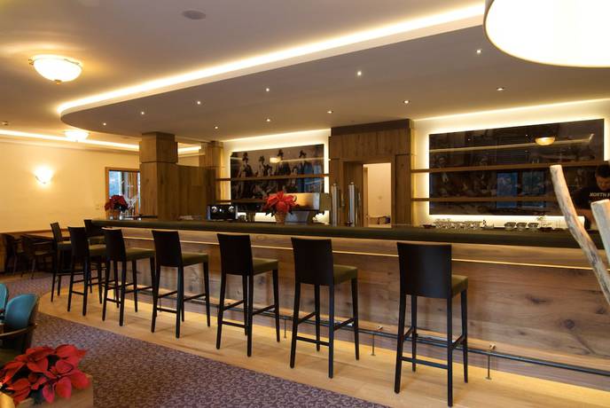 Imagen del bar/restaurante del Hotel St.hubertus. Foto 3