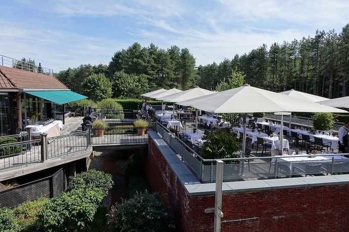 Imagen de los exteriores del Hotel Stiemerheide. Foto 12