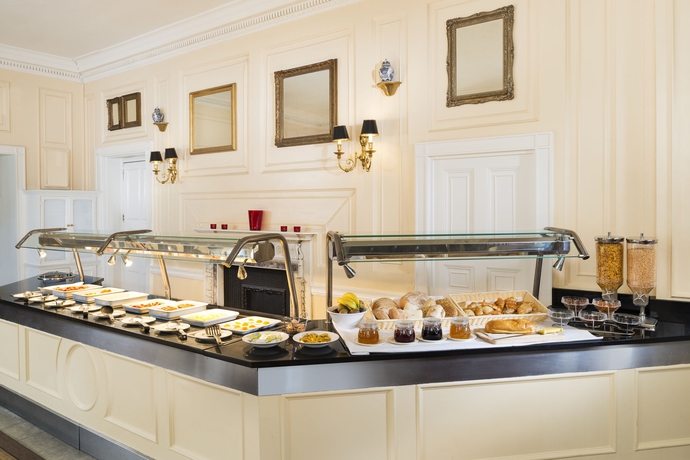 Imagen del bar/restaurante del Hotel Stifford Hall Thurrock. Foto 3