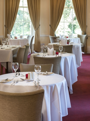 Imagen del bar/restaurante del Hotel Stifford Hall Thurrock. Foto 5