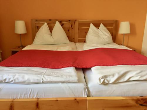 Imagen de la habitación del Hotel Stift St. Georgen. Foto 4