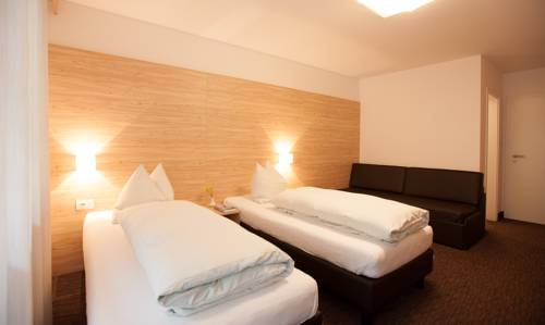 Imagen general del Hotel Stifter, Lutago. Foto 1