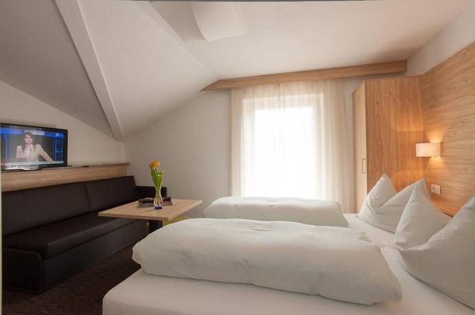 Imagen de la habitación del Hotel Stifter, Lutago. Foto 13