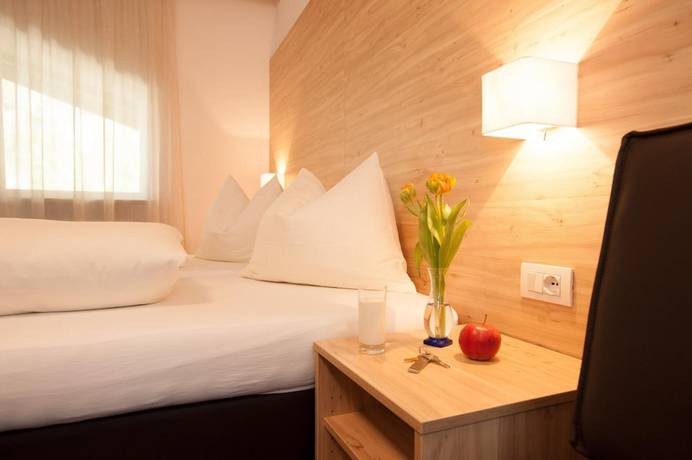 Imagen de la habitación del Hotel Stifter, Lutago. Foto 17