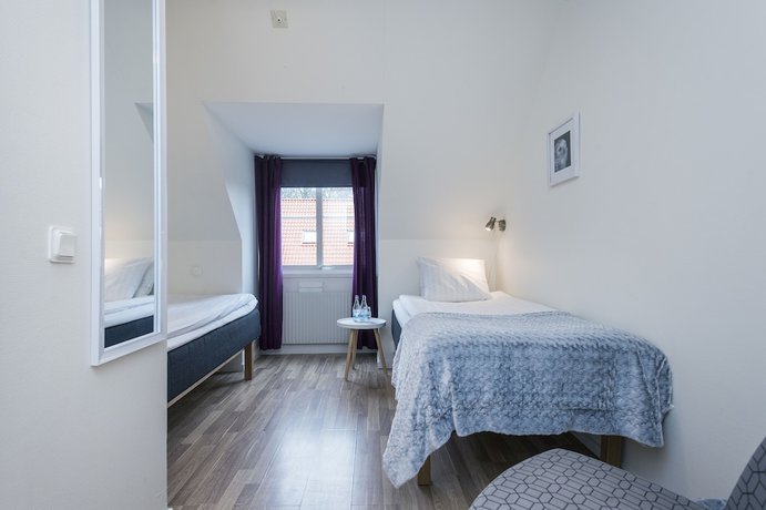 Imagen de la habitación del Hotel Stiftsg&aring;rden S&ouml;dra Hoka. Foto 4