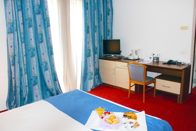 Imagen de la habitación del Hotel Stil, Bucarest. Foto 11