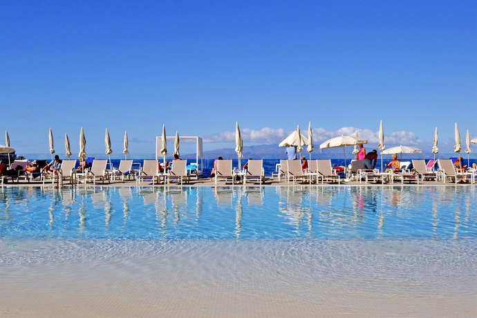 Imagen de la piscina del Hotel Stil Los Gigantes - Adults Only. Foto 16