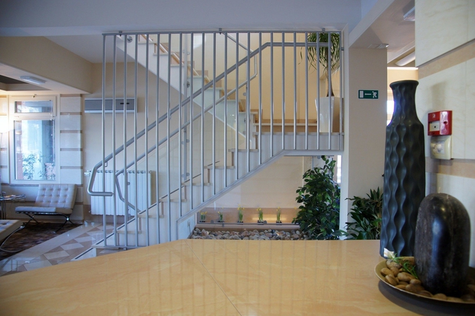 Imagen de los interiores del Hotel Stilhotel. Foto 13