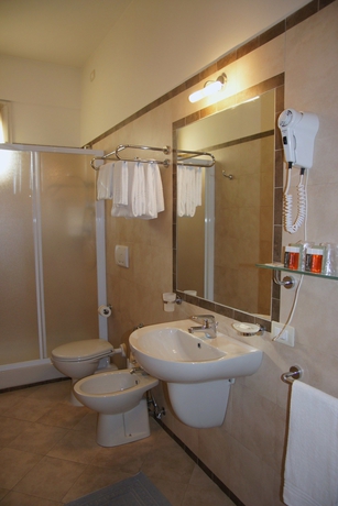 Imagen de la habitación del Hotel Stilhotel. Foto 6