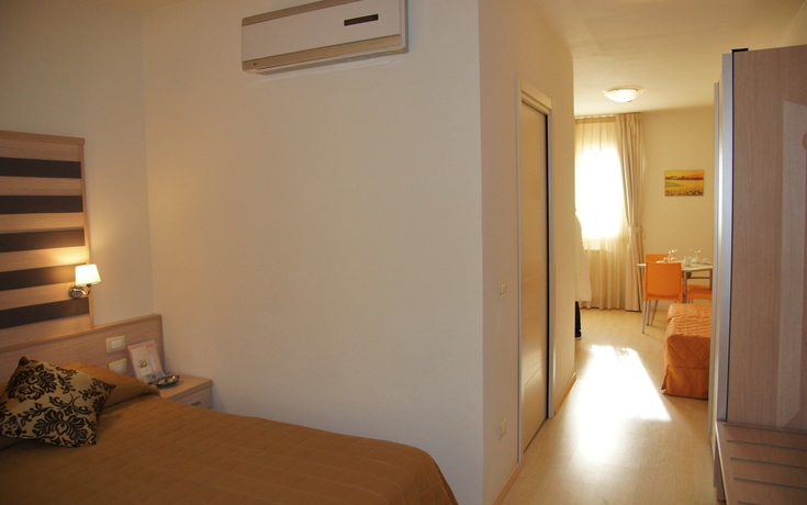 Imagen de la habitación del Hotel Stilhotel. Foto 8