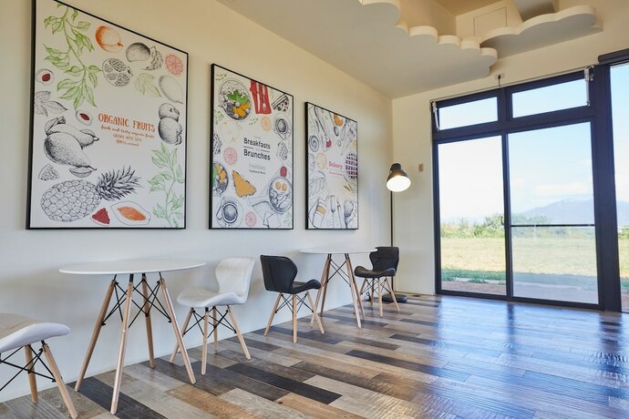 Imagen de los interiores del Hotel Still Hills Inn. Foto 20