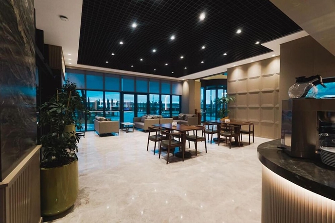 Imagen de los interiores del Hotel Stillo Business Hotel and Spa. Foto 14