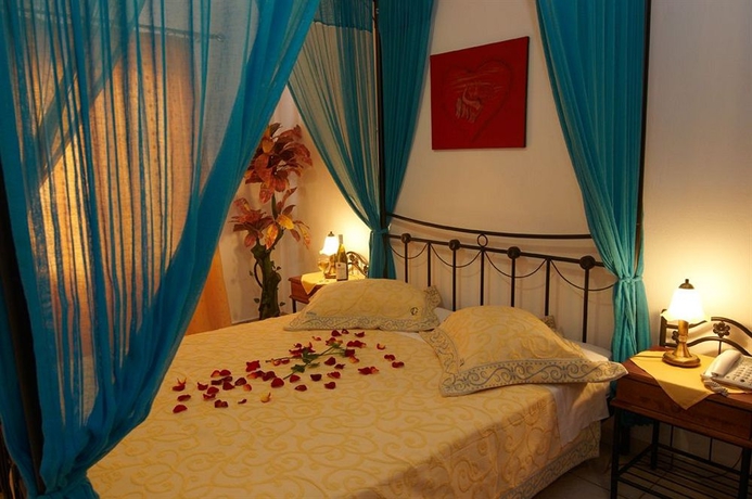 Imagen de la habitación del Hotel Stilvi Suite. Foto 4