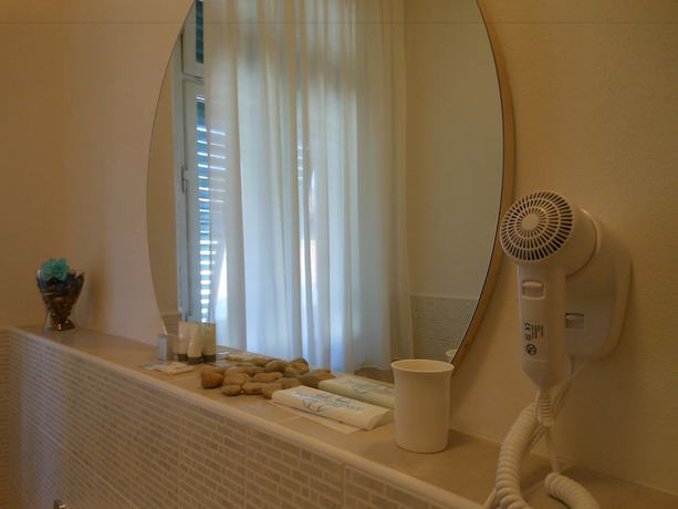 Imagen de la habitación del Hotel Stipino. Foto 7