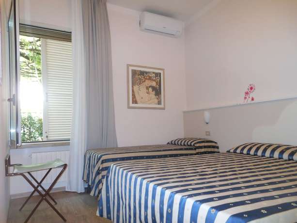 Imagen de la habitación del Hotel Stipino. Foto 9