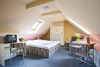 Imagen de la habitación del Hotel Stirka. Foto 4