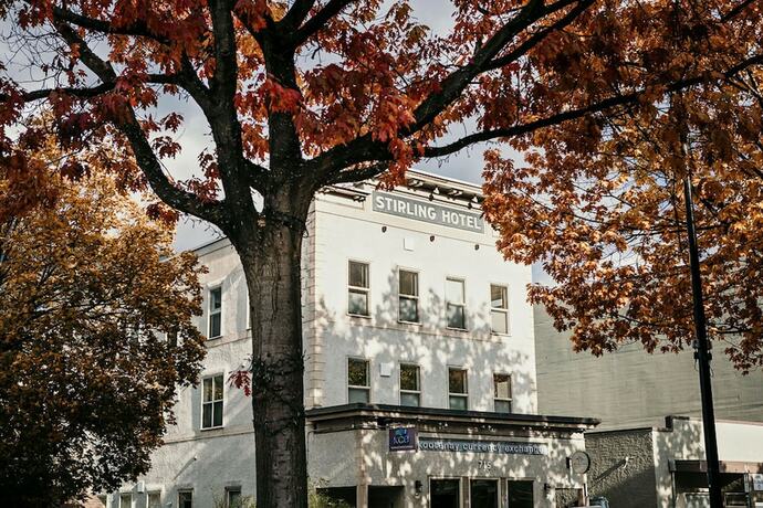Imagen general del Hotel Stirling All Suites. Foto 9