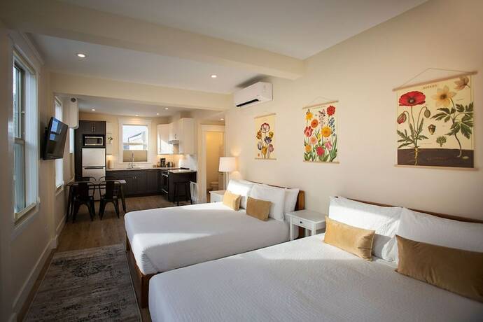 Imagen de la habitación del Hotel Stirling All Suites. Foto 18