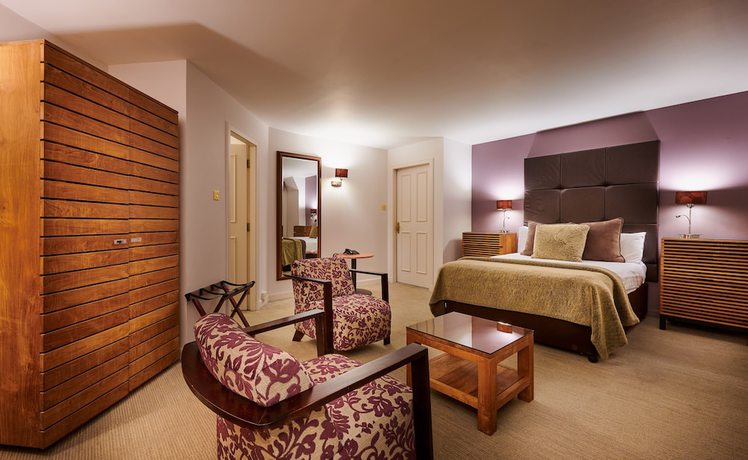 Imagen de la habitación del Hotel Stirling Court. Foto 7