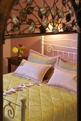 Imagen de la habitación del Hotel Stis Giagias Evgenias. Foto 4