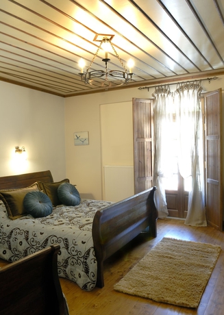 Imagen de la habitación del Hotel Stis Giagias Evgenias. Foto 5