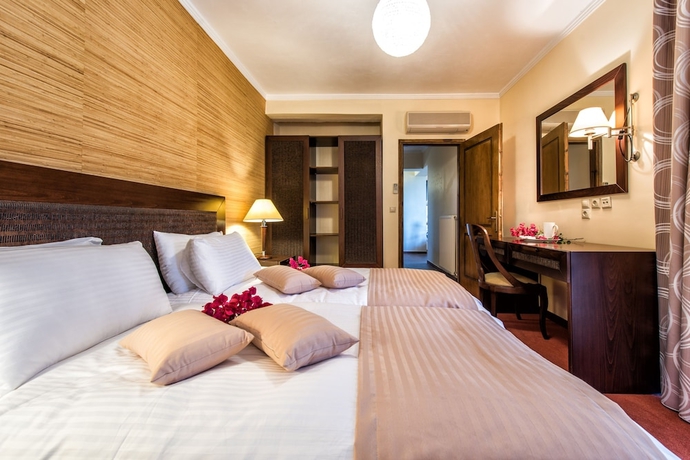 Imagen de la habitación del Hotel St.john Villas. Foto 17