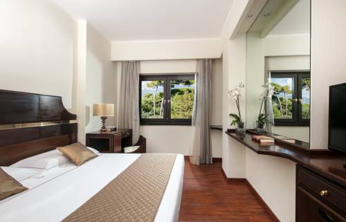 Imagen de la habitación del Hotel St.mauritius. Foto 3