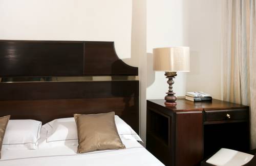 Imagen de la habitación del Hotel St.mauritius. Foto 4