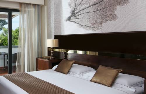 Imagen de la habitación del Hotel St.mauritius. Foto 8