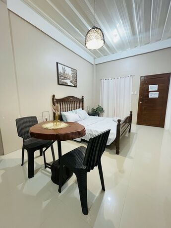 Imagen de la habitación del Hotel Sto. Nino Residences. Foto 12