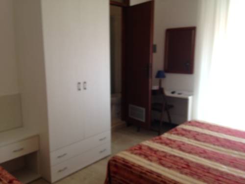 Imagen de la habitación del Hotel Stoccarda. Foto 5