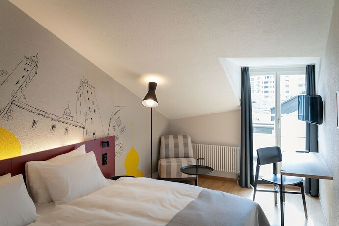 Imagen de la habitación del Hotel Stockalperhof. Foto 20