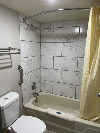 Imagen general del Hotel Stockbridge Inn. Foto 9