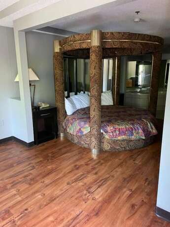 Imagen de la habitación del Hotel Stockbridge Inn. Foto 16