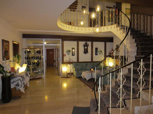 Imagen de los interiores del Hotel Stockhausen Gbr. Foto 20