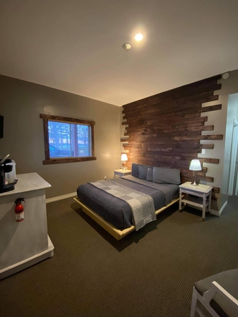 Imagen de la habitación del Hotel Stoco Lake Lodge. Foto 12