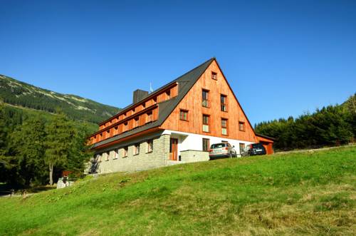 Imagen de la habitación del Hotel Stoh. Foto 9