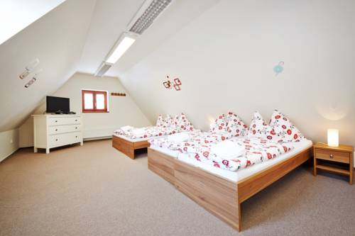 Imagen de la habitación del Hotel Stoh. Foto 15