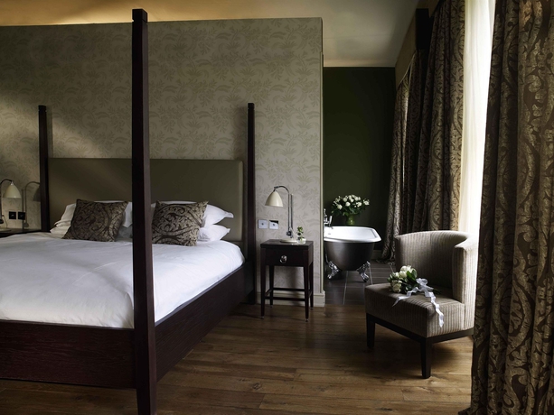 Imagen de la habitación del Hotel Stoke Place. Foto 2