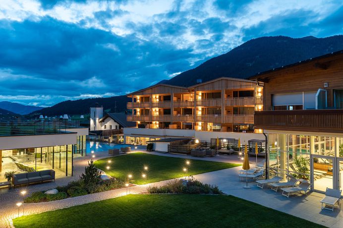 Imagen general del Hotel Stoll. Foto 1