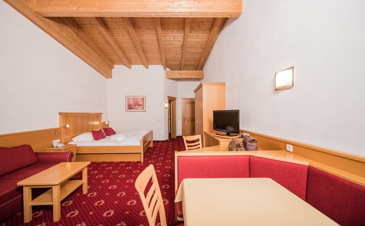 Imagen de la habitación del Hotel Stoll. Foto 15
