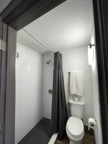 Imagen de la habitación del Hotel Stone Creek Inn. Foto 9
