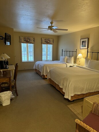 Imagen general del Hotel Stone Harbor. Foto 7