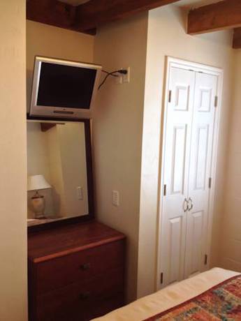 Imagen de la habitación del Hotel Stone Lizard Lodging. Foto 6