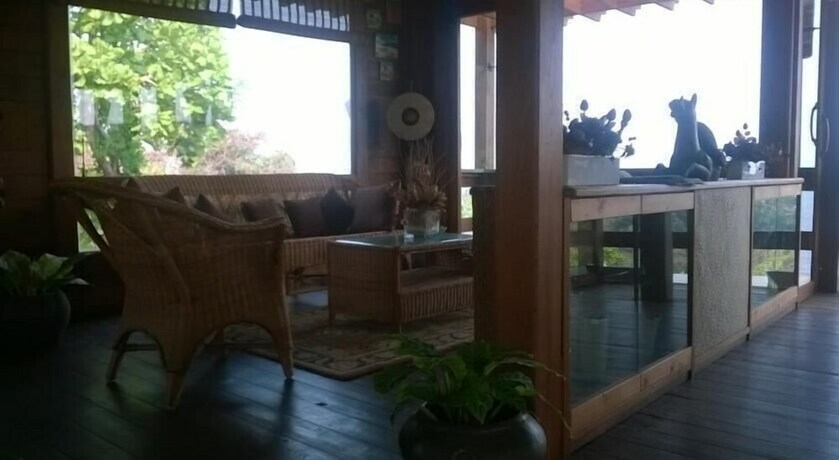 Imagen de los interiores del Hotel Stone Water Eco Resort. Foto 34
