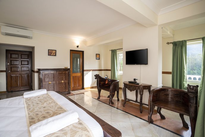 Imagen de la habitación del Hotel Stone Wood River Front. Foto 16