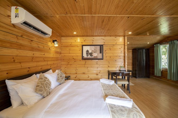 Imagen de la habitación del Hotel Stone Wood River Front. Foto 17