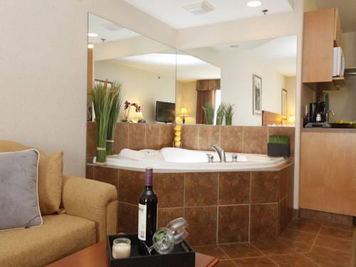 Imagen de la habitación del Hotel Stonebridge Dawson Creek. Foto 16