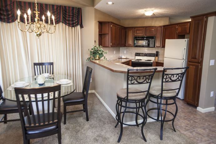 Imagen de la habitación del Hotel Stonebridge Village Resort. Foto 17