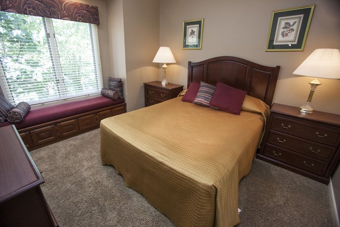 Imagen de la habitación del Hotel Stonebridge Village Resort. Foto 19